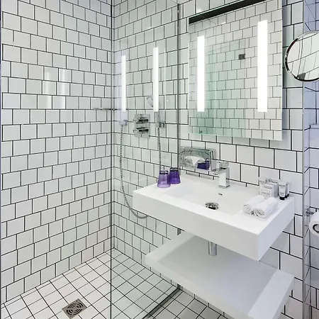 Western Premier Faubourg 88 Hotel 4*