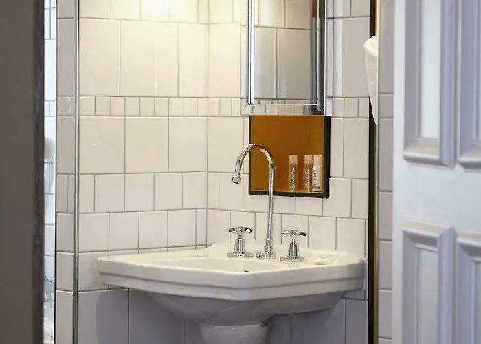 호텔 베스트 웨스턴 프리미어 포부르그 88